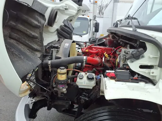 2019 FREIGHTLINER/MERCEDES M2 106