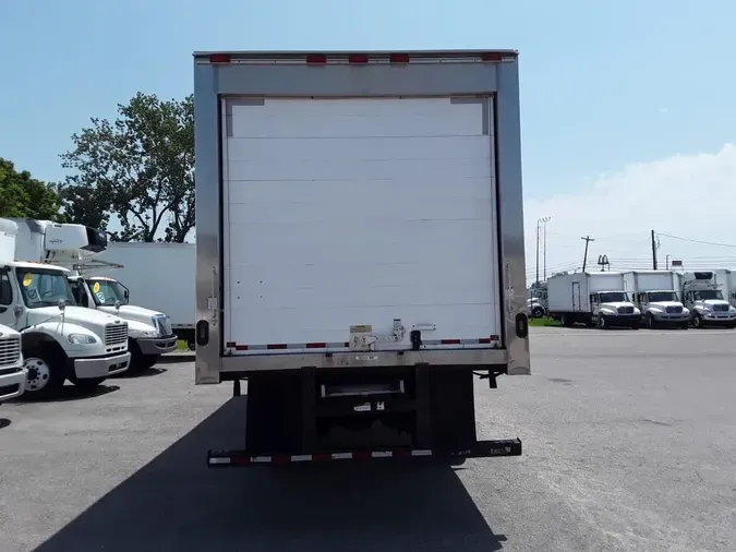 2019 FREIGHTLINER/MERCEDES M2 106