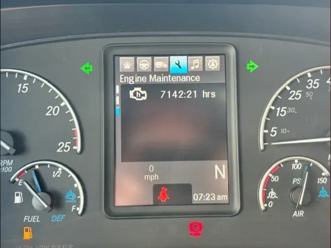 2023 Freightliner Cascadia 126