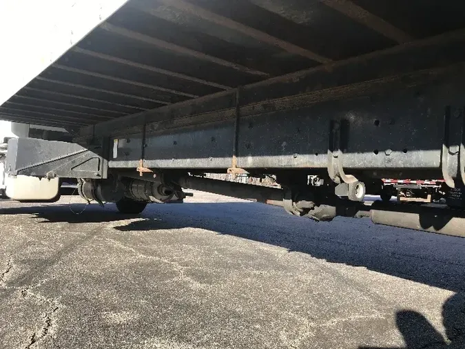 2009 FREIGHTLINER M2