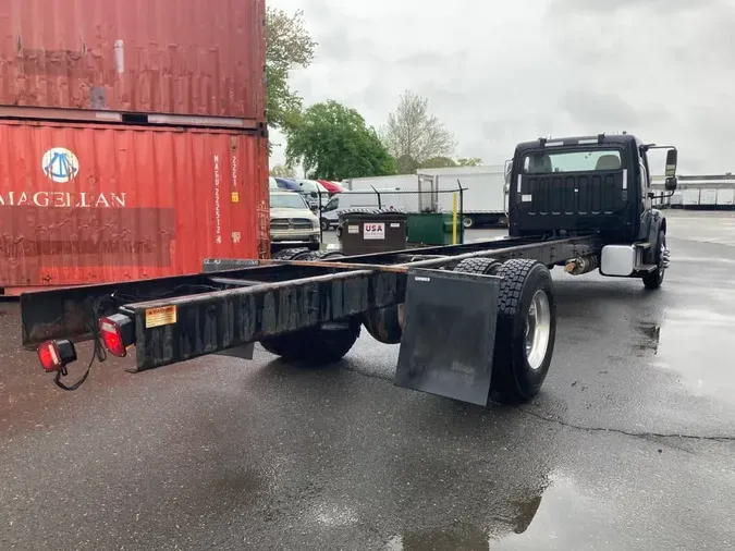2019 FREIGHTLINER/MERCEDES M2 106