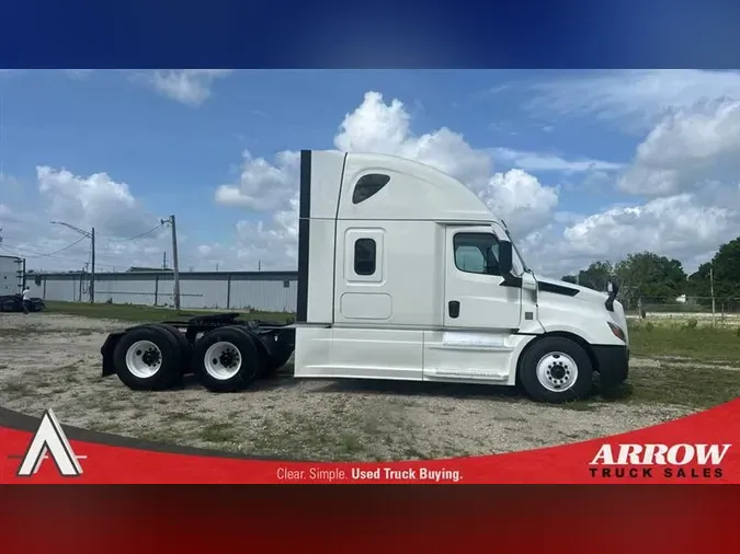 2023 FREIGHTLINER CA126