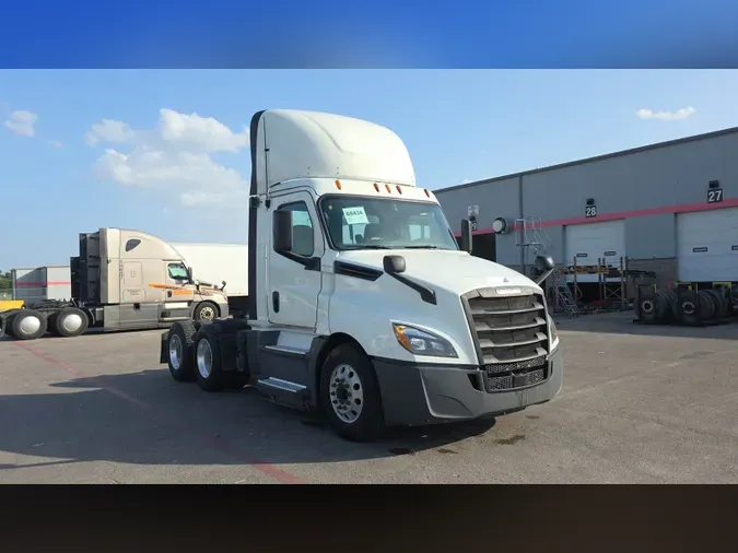 2019 Freightliner Cascadia 126dbae4f08c59efd16850c4359d39b9a61
