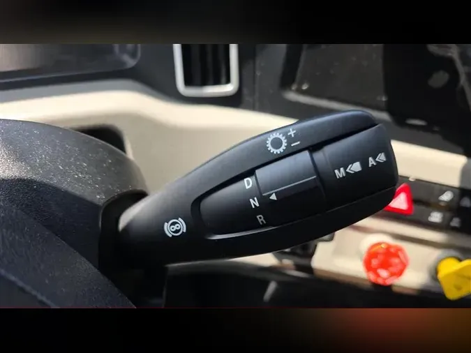 2020 FREIGHTLINER CA126