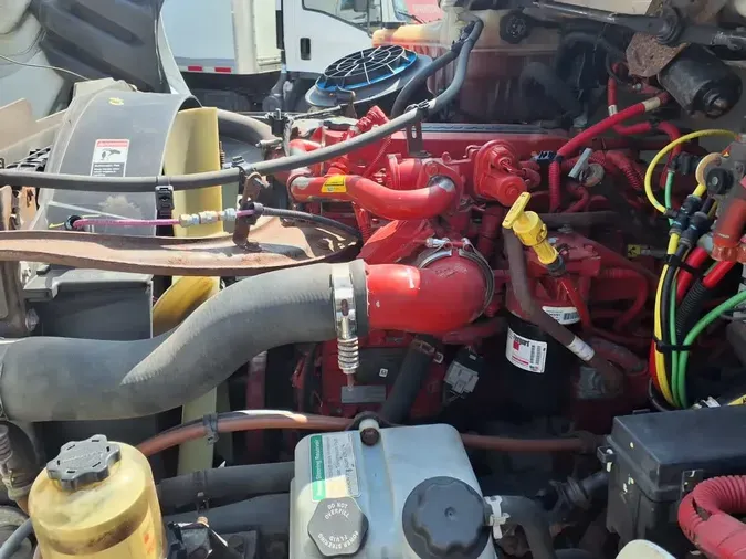 2019 FREIGHTLINER M2 106