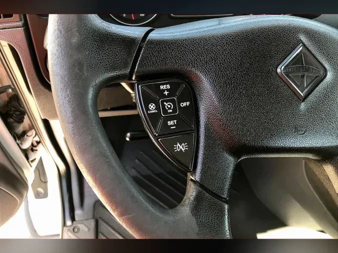 2019 INT LT625 6x4