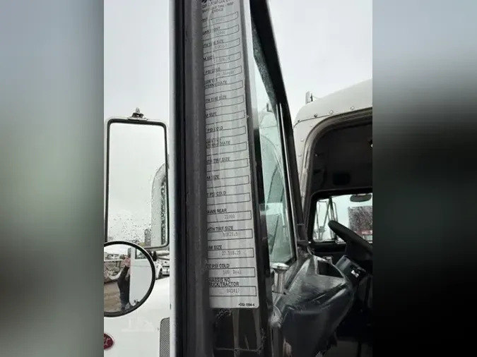 2005 PETERBILT 330dbbbf3cd1da1cb8c7e65a1585e3e479e