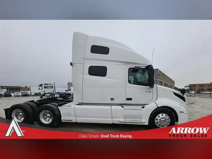 2021 VOLVO VNL64T760