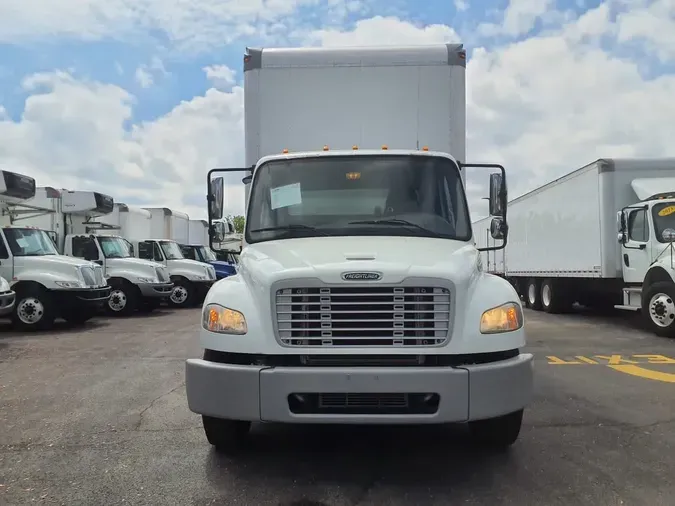 2019 FREIGHTLINER M2 106