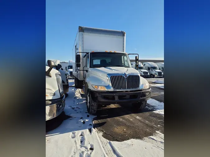 2019 NAVISTAR INTERNATIONAL 4300