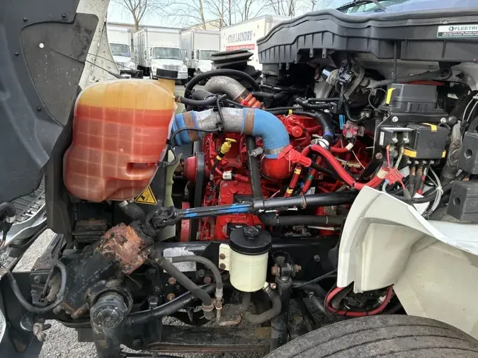 2020 NAVISTAR INTERNATIONAL MV607 (4X2)