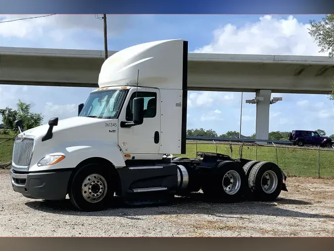 2021 INT LT625 6x4
