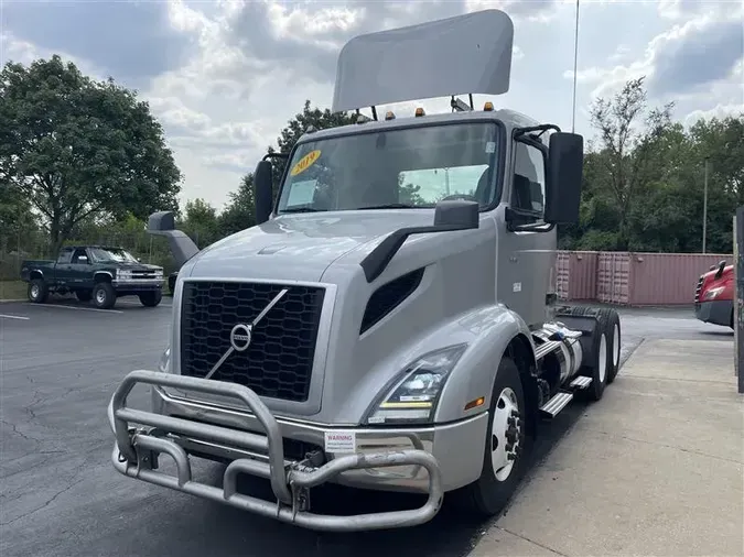 2019 VOLVO VNR64T300dbd2f3bce1e8b102e80152245bcc3873