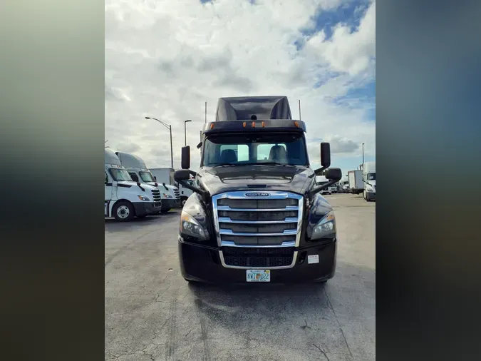 2020 FREIGHTLINER/MERCEDES NEW CASCADIA 126