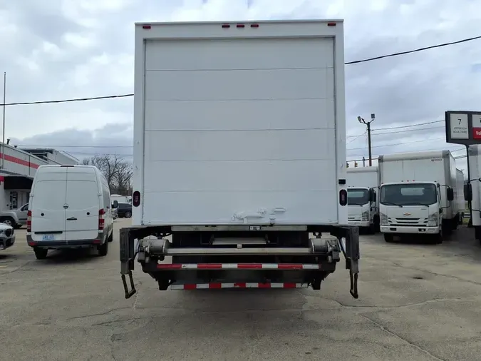 2019 FREIGHTLINER/MERCEDES M2 106