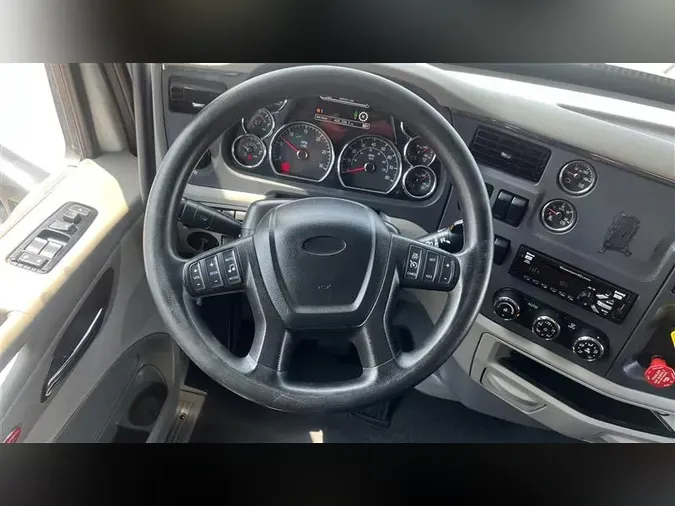 2020 PETERBILT 579