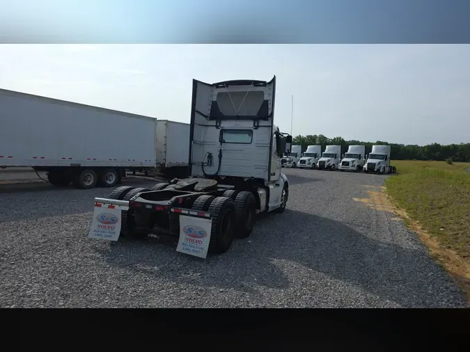 2019 Volvo VNL300