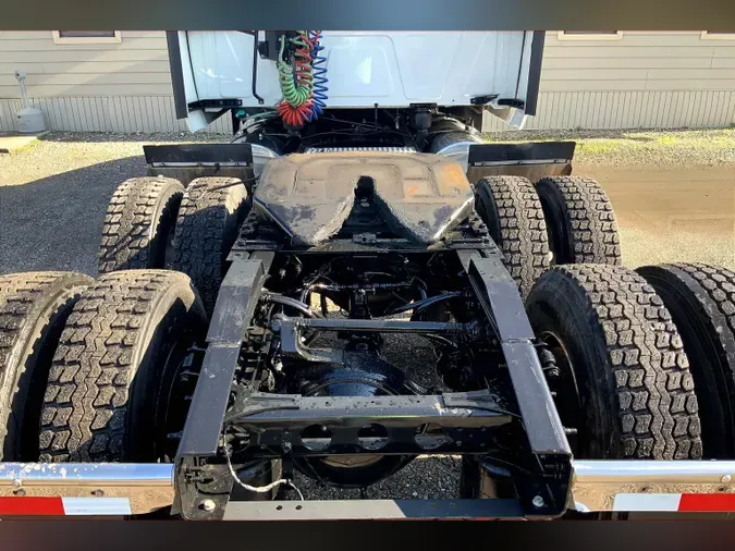 2023 INT LT625 6x4