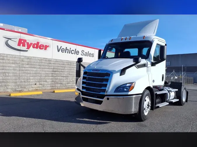 2020 FREIGHTLINER/MERCEDES NEW CASCADIA 116dbe62791b67b51d91ae0cad6fdc67f95