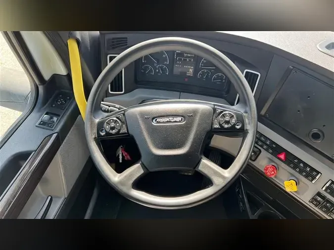 2021 FREIGHTLINER CA126dbe8c180efd5783123bcb975eeafe6a7