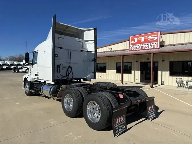 2016 VOLVO VNL64T630