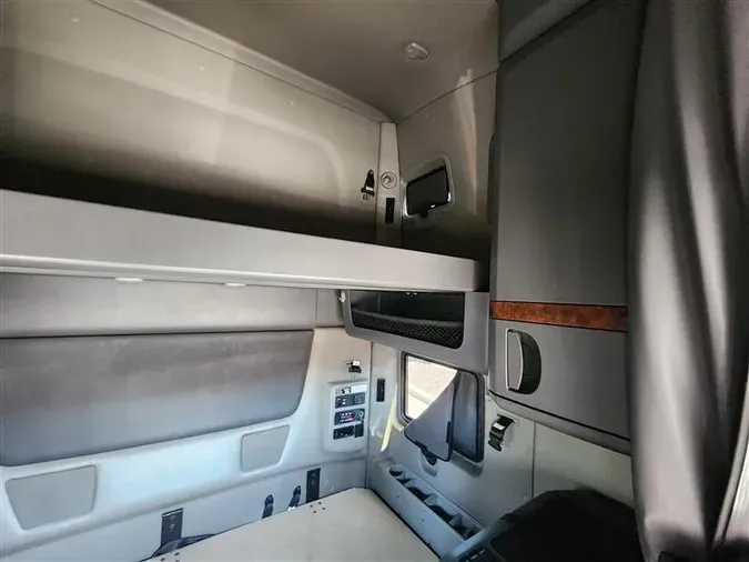 2022 INTERNATIONAL LT625