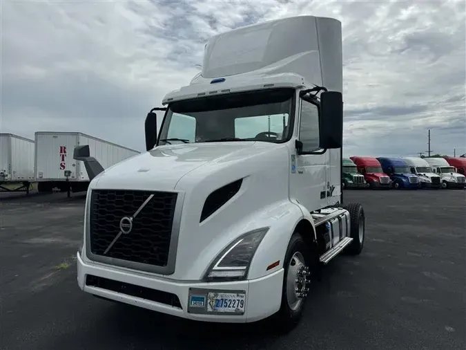 2019 VOLVO VNR300dbed6e650670e003f9e84887a34e3746