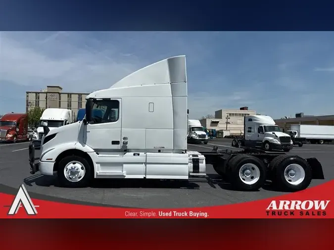 2020 VOLVO VNR640