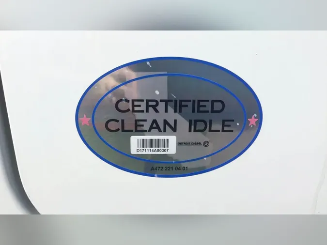 2020 Freightliner Cascadia 126