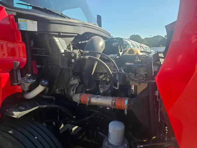 2019 FREIGHTLINER NEW CASCADIA 116