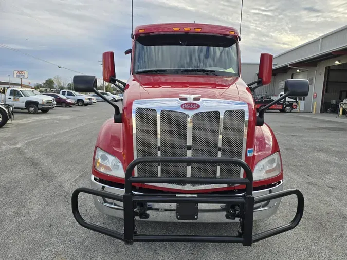 2022 Peterbilt 579