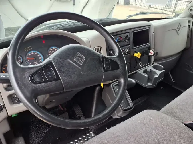 2019 NAVISTAR INTERNATIONAL 4300