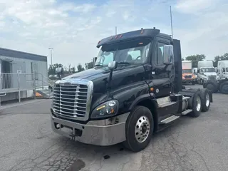 2019 FREIGHTLINER/MERCEDES CASCADIA 125