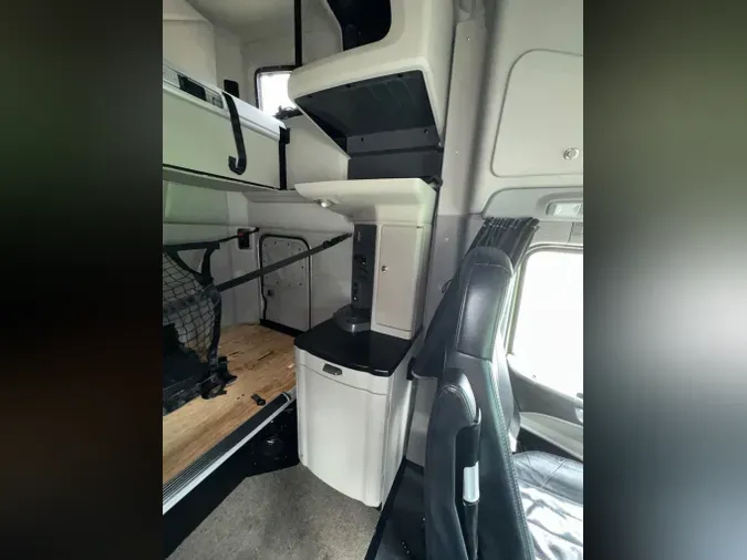 2023 PETERBILT 579dbf632a8ebd49b2eea60cf1492166b18