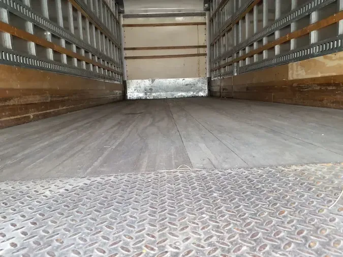 2019 NAVISTAR INTERNATIONAL 4300