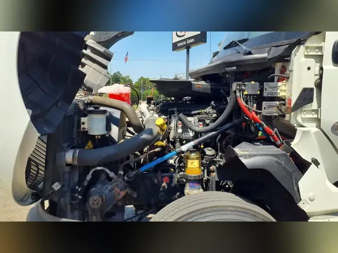 2019 NAVISTAR INTERNATIONAL LT625 DAYCAB T/A