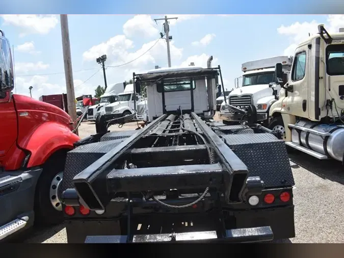 2006 MACK GRANITE CV713