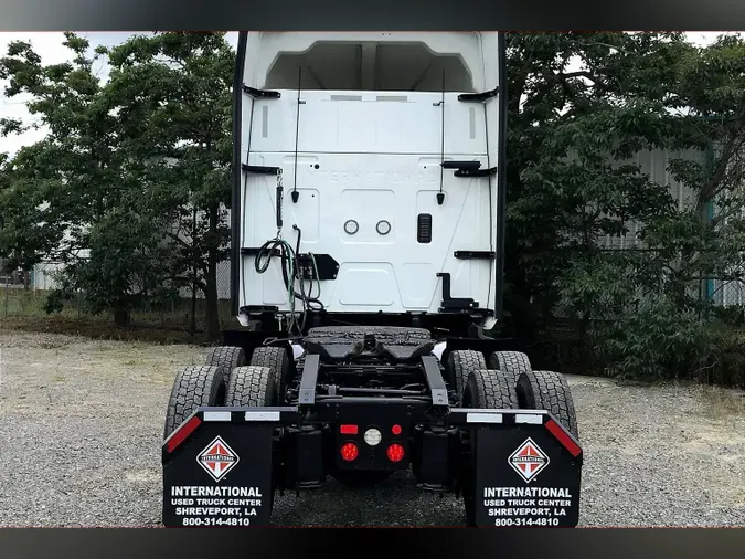 2022 INT LT625 6x4