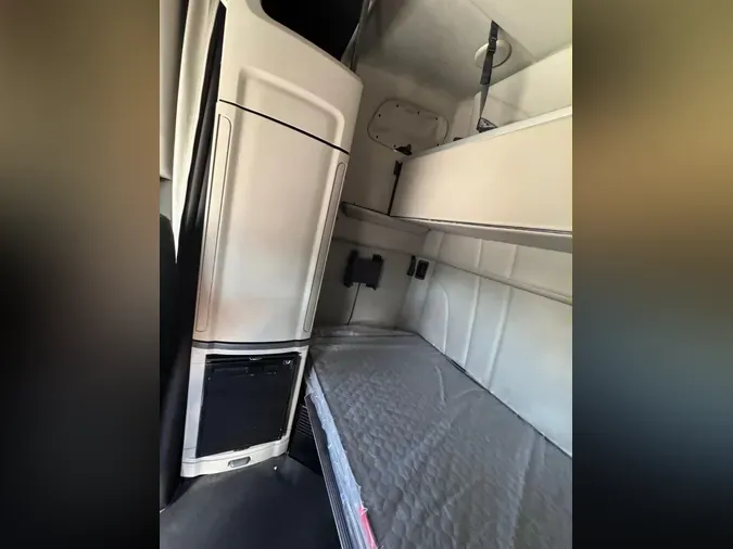 2021 Peterbilt 579