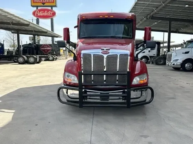 2022 Peterbilt 579