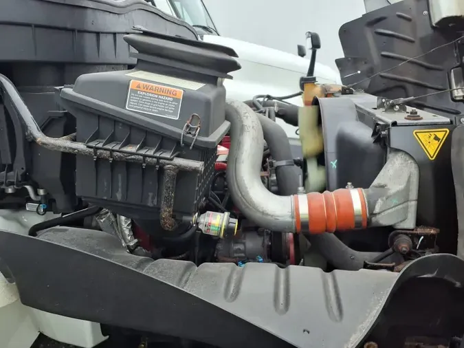 2019 NAVISTAR INTERNATIONAL 4300