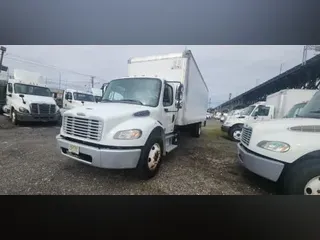 2012 FREIGHTLINER/MERCEDES M2 106