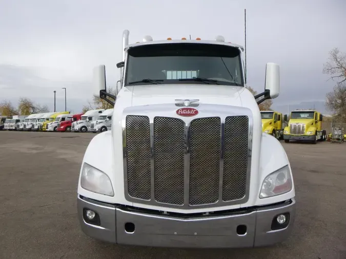 2019 Peterbilt 579