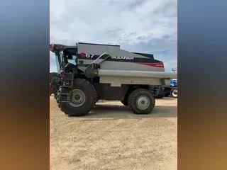 2012 GLEANER S67