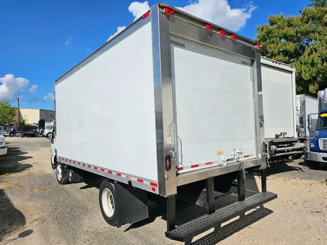 2019 HINO HINO 195