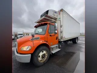 2016 FREIGHTLINER/MERCEDES M2 106