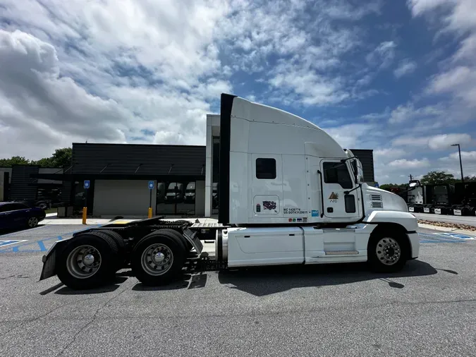 2019 Mack ANTHEM 64T