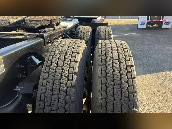 2023 Peterbilt 567dc0f3722adb96116bd5cc78aaaaf0a54