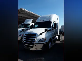 2020 FREIGHTLINER/MERCEDES NEW CASCADIA PX12664