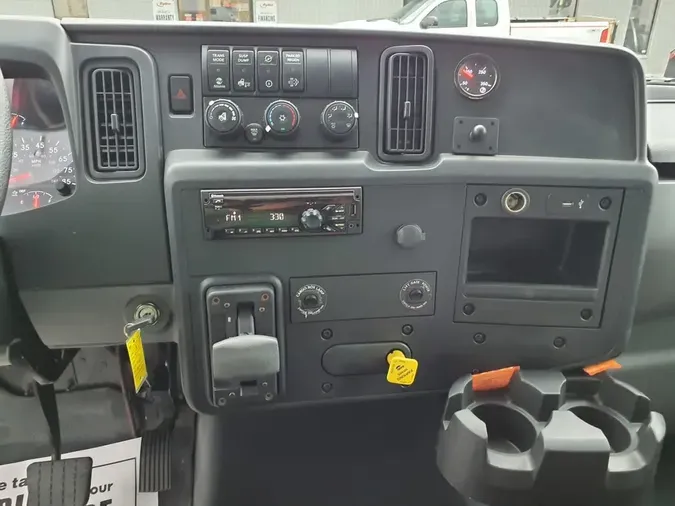 2020 NAVISTAR INTERNATIONAL MV607 (4X2)